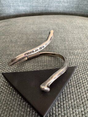 UNO de 50 nail bracelet
